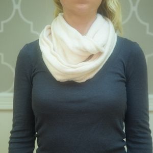 ATHLETA Cream Chenille Infinity Cowl Scarf NWT